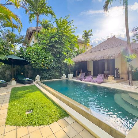 Villa Bugis Kayu Aya Seminyak Εξωτερικό φωτογραφία