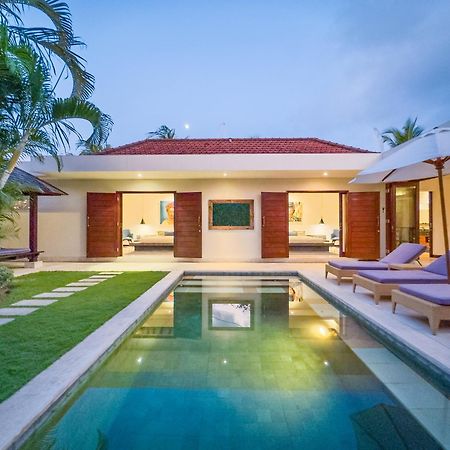 Villa Bugis Kayu Aya Seminyak Εξωτερικό φωτογραφία