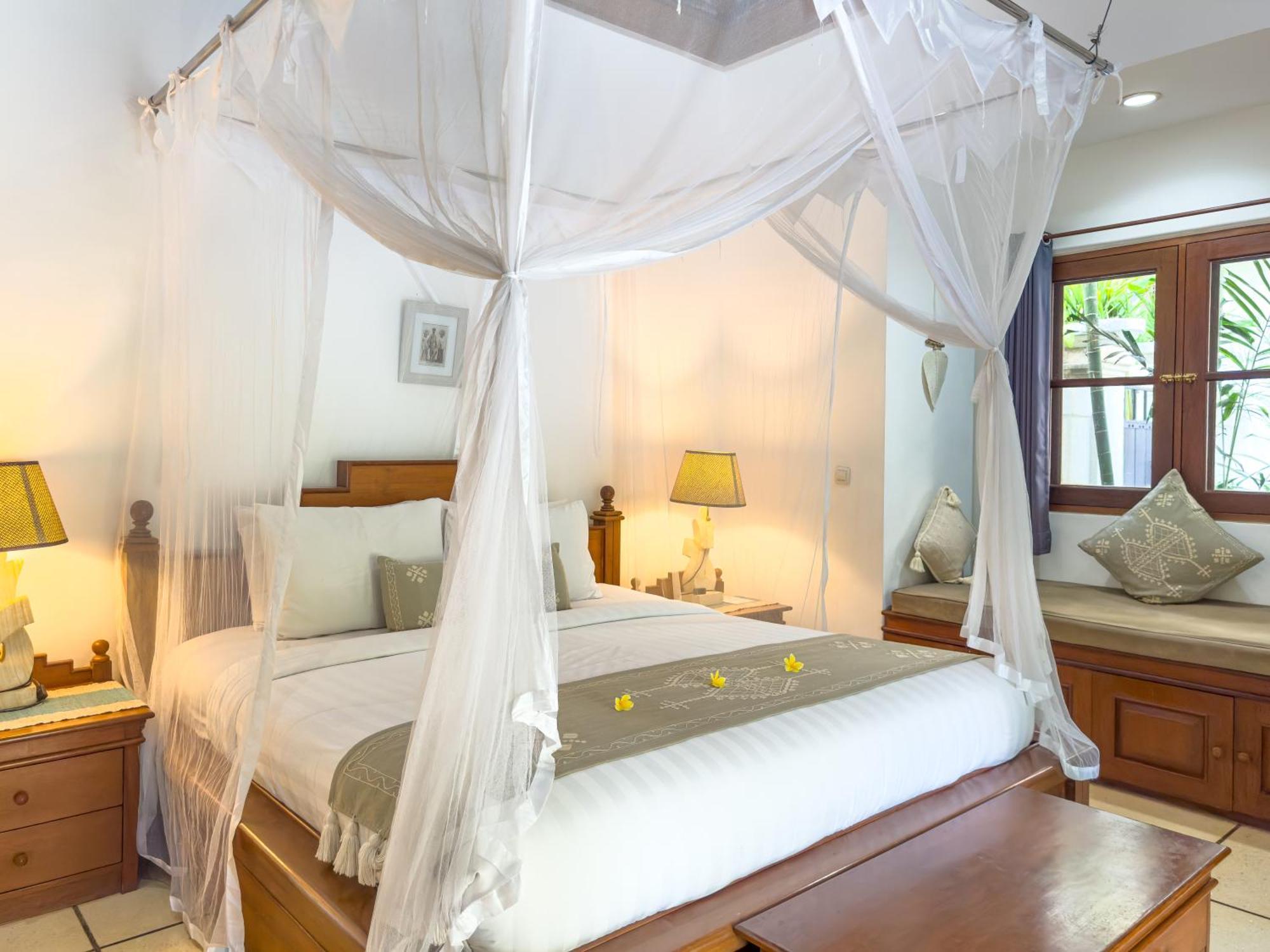 Villa Bugis Kayu Aya Seminyak Δωμάτιο φωτογραφία