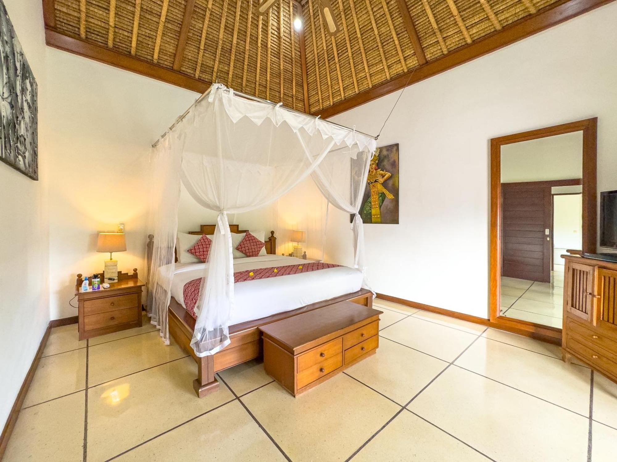 Villa Bugis Kayu Aya Seminyak Δωμάτιο φωτογραφία
