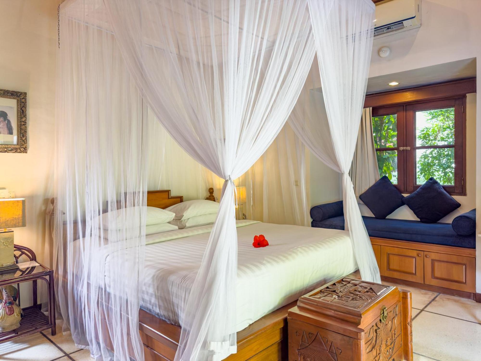 Villa Bugis Kayu Aya Seminyak Δωμάτιο φωτογραφία