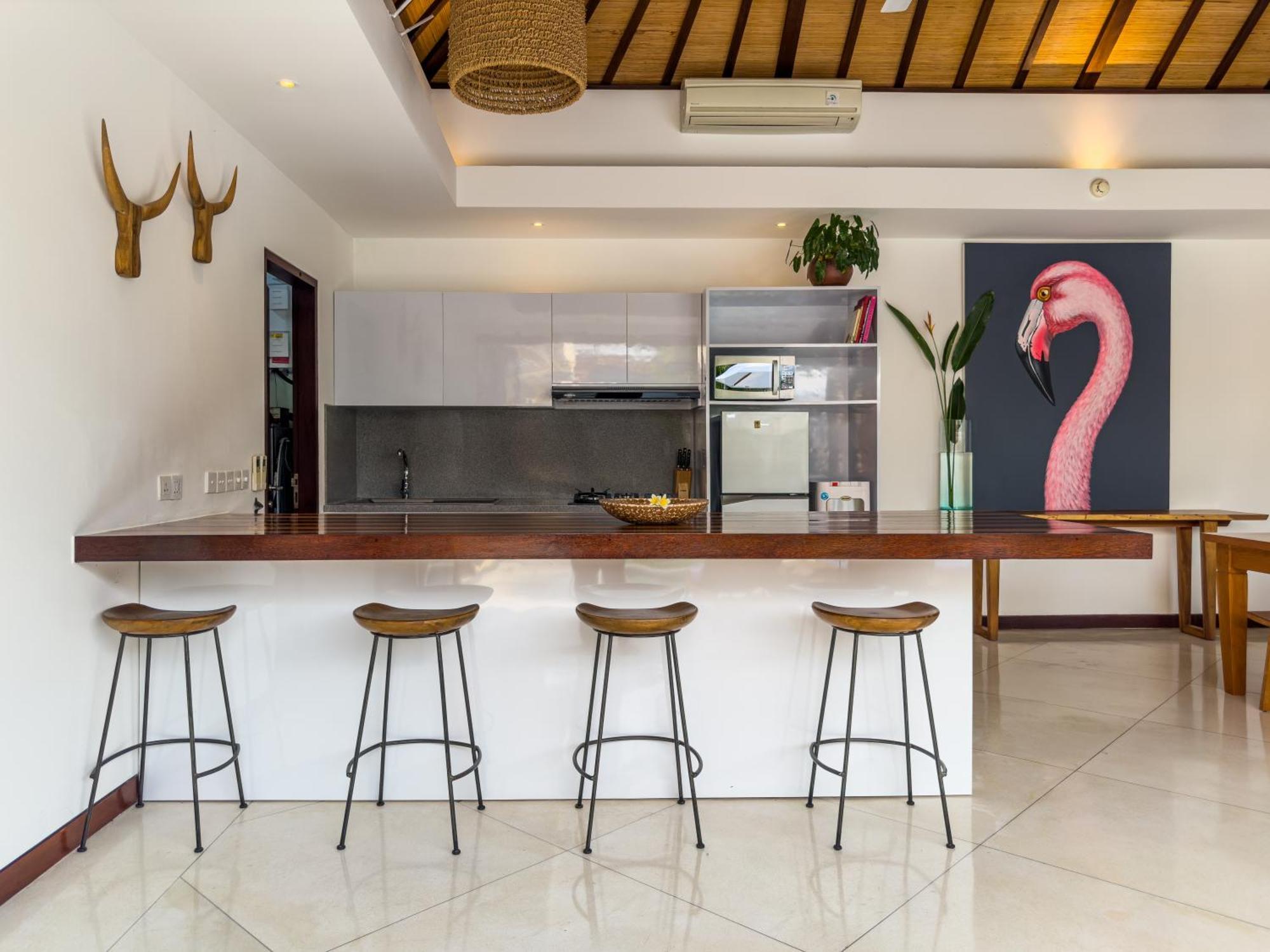 Villa Bugis Kayu Aya Seminyak Δωμάτιο φωτογραφία