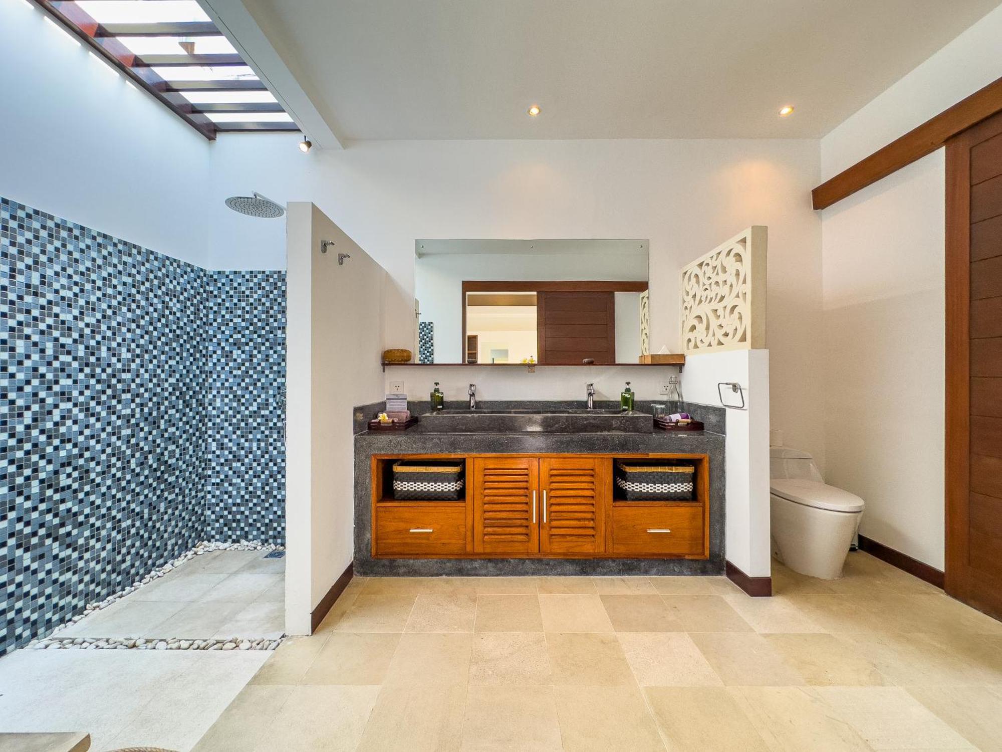 Villa Bugis Kayu Aya Seminyak Δωμάτιο φωτογραφία