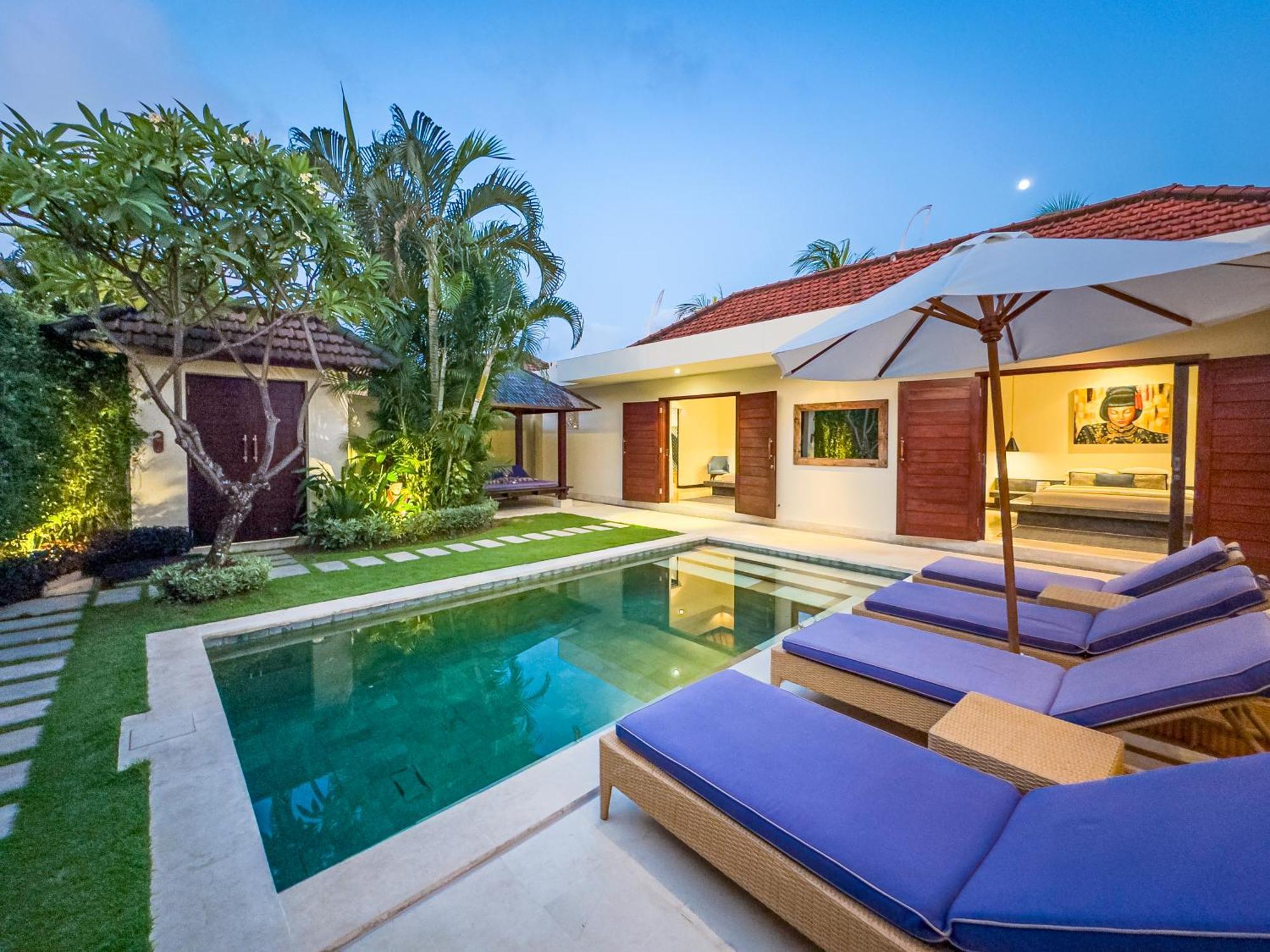 Villa Bugis Kayu Aya Seminyak Δωμάτιο φωτογραφία